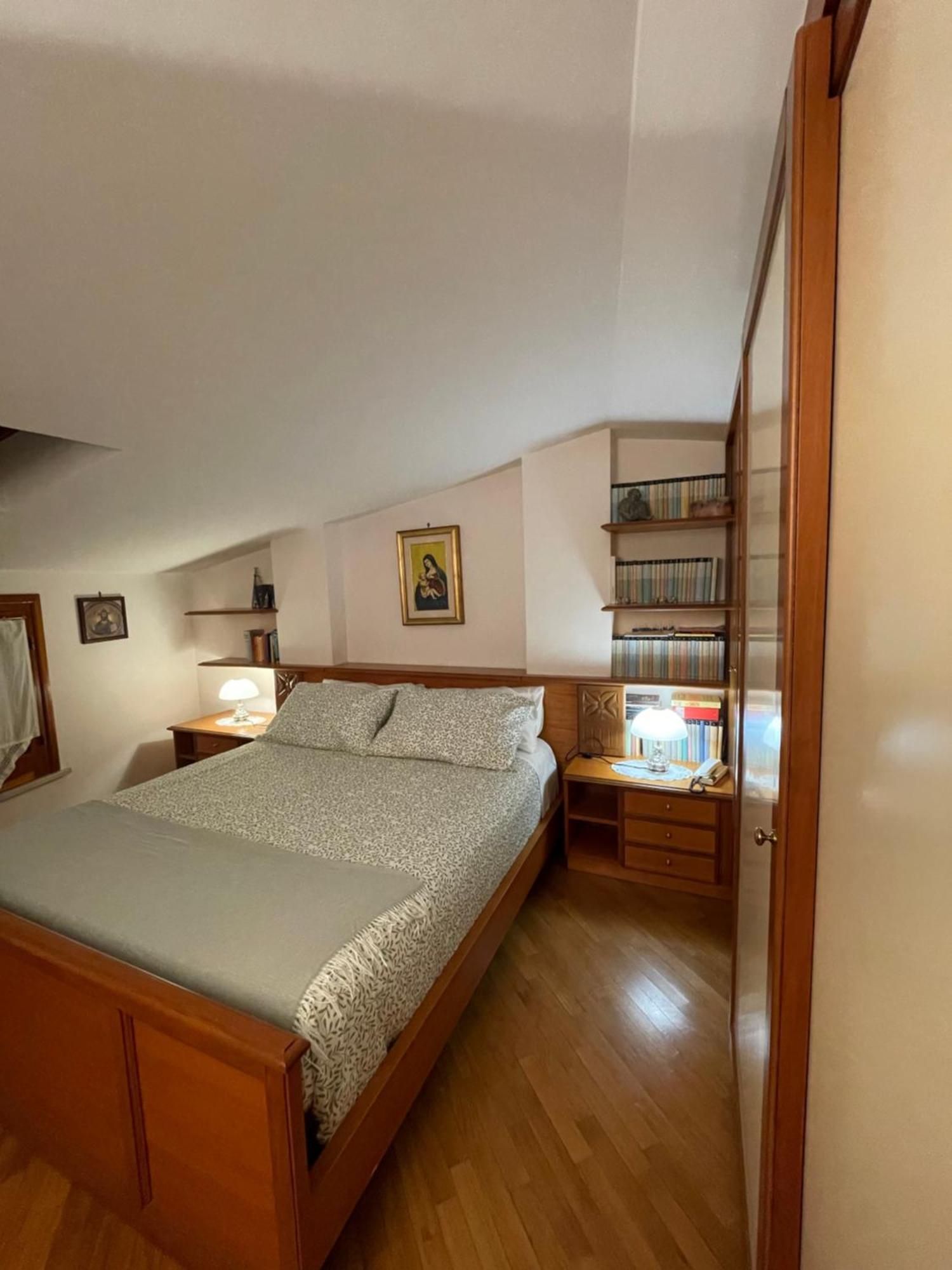 La Casa Nel Cortile Lejlighed Castelbuono  Eksteriør billede