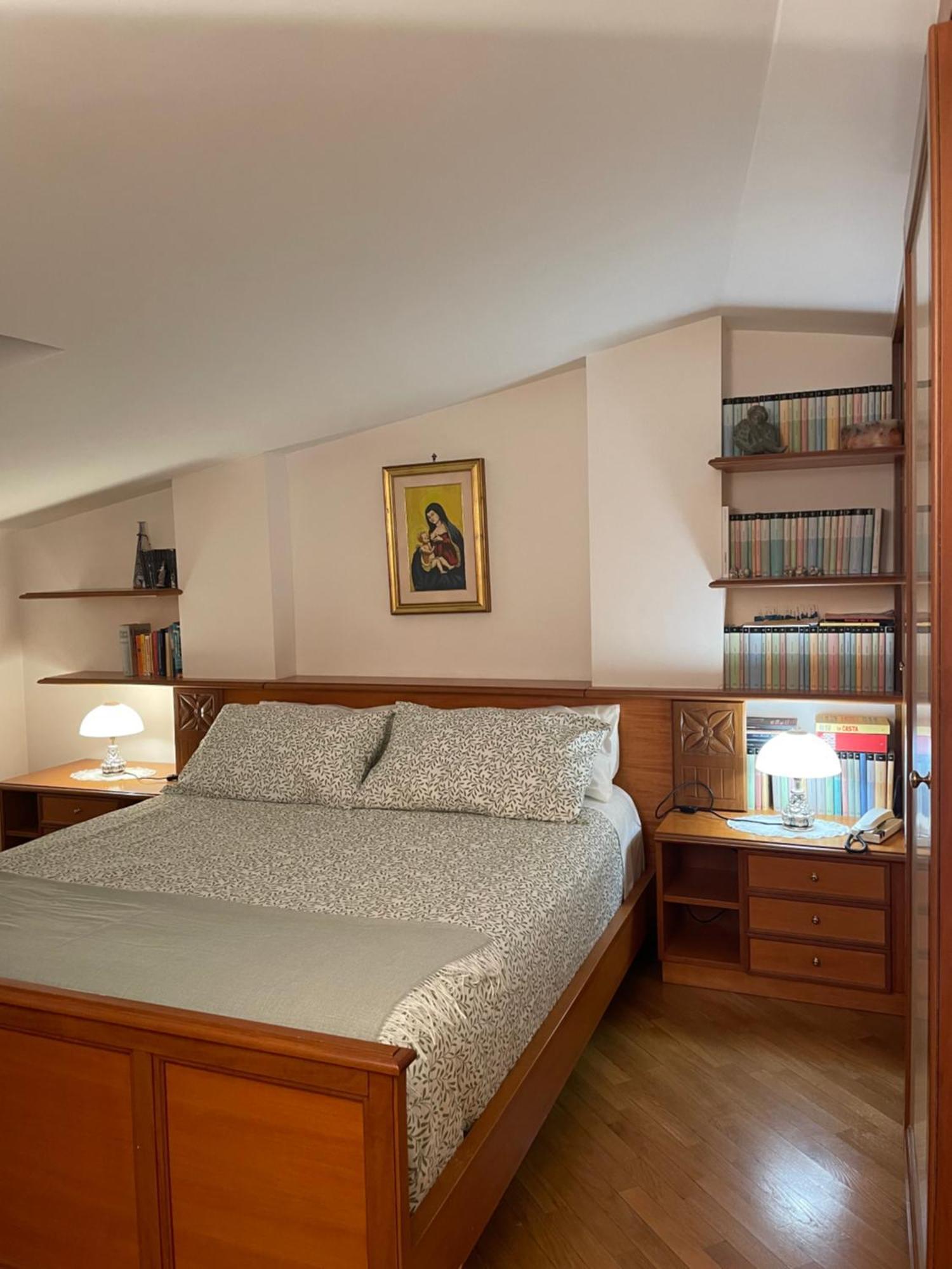 La Casa Nel Cortile Lejlighed Castelbuono  Eksteriør billede