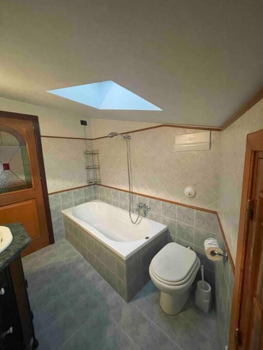 La Casa Nel Cortile Lejlighed Castelbuono  Eksteriør billede