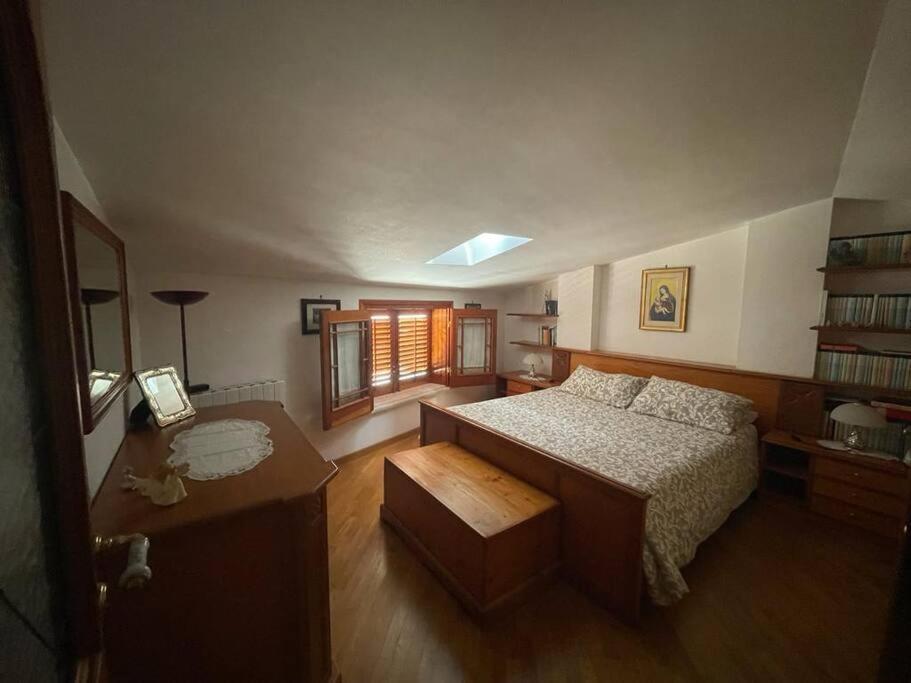 La Casa Nel Cortile Lejlighed Castelbuono  Eksteriør billede